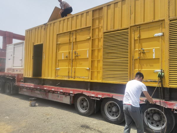 湘潭发电机出租100KW发电机需要什么规格的电缆线？